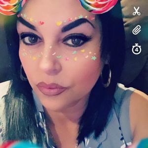 Meet your Posher, Angie